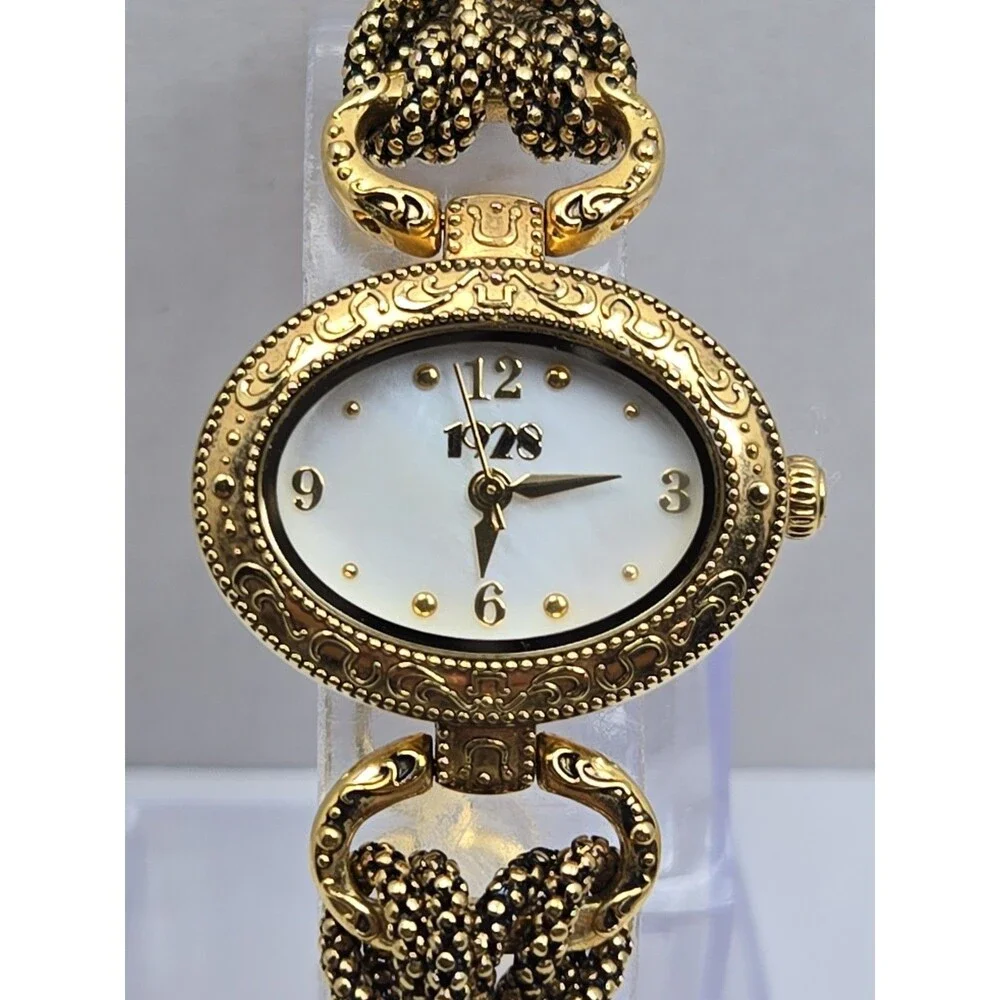 1928 Jewelry Womens Gold Tone Victorian Revival Classic Quartz Watch New Battery